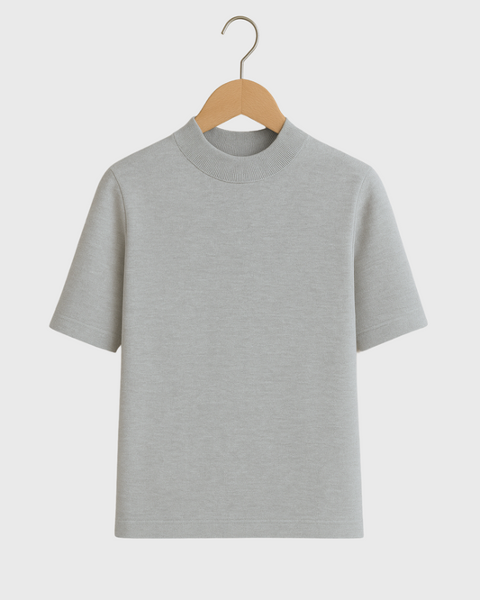 Moteriški marškinėliai su aukšta apykakle