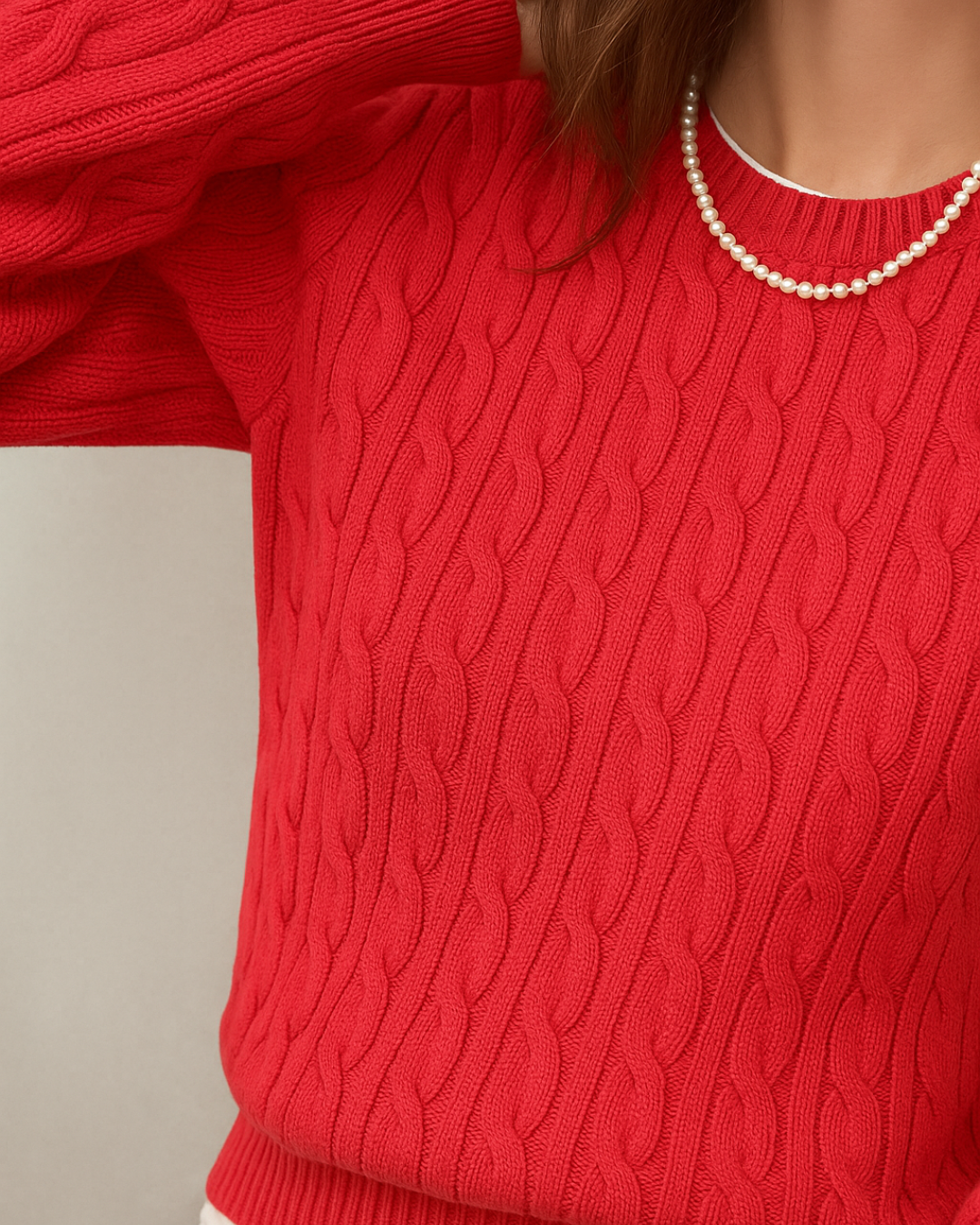 Moteriškas pintas megztinis su vilna