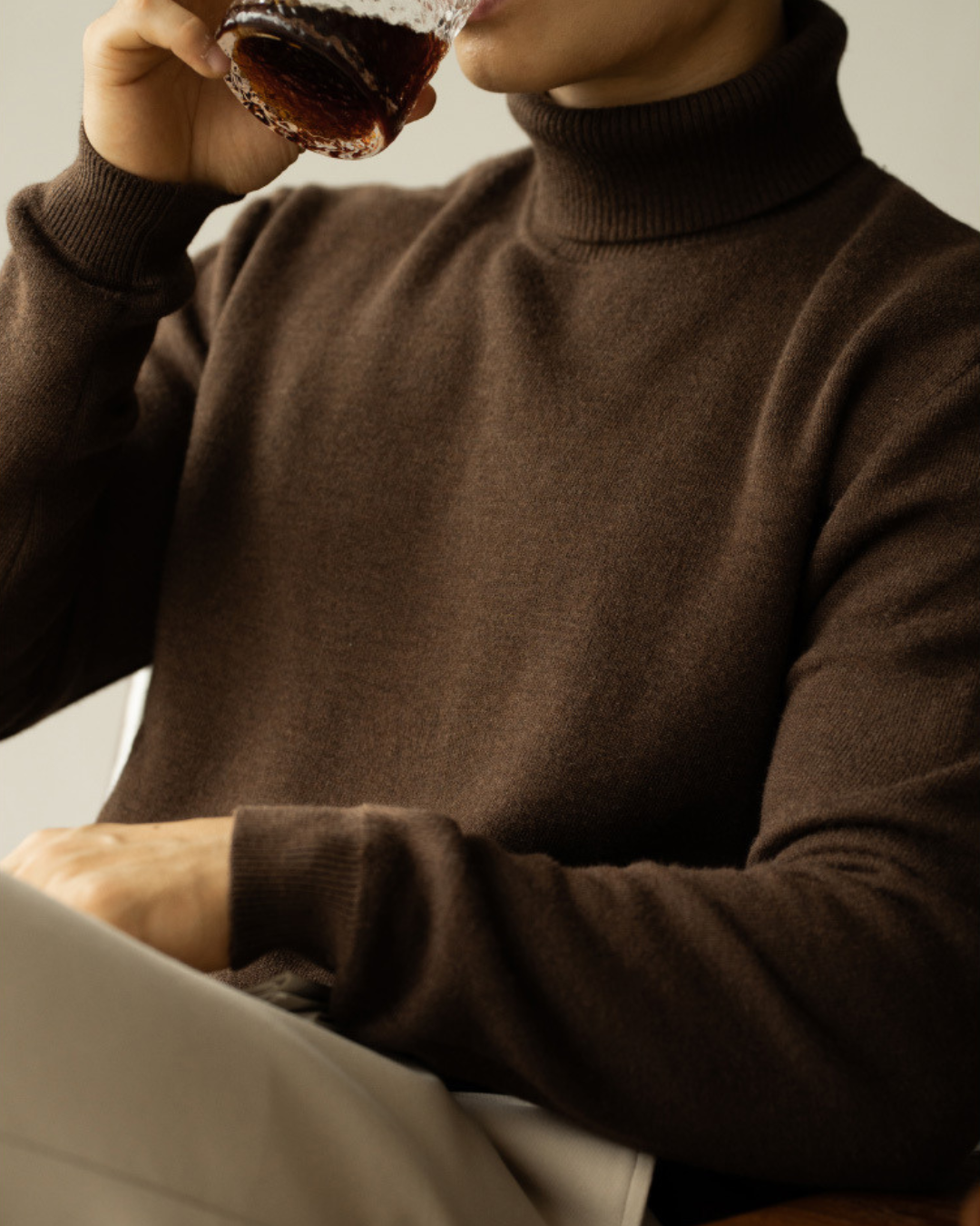 Vyriškas šiltas golfas su vilna