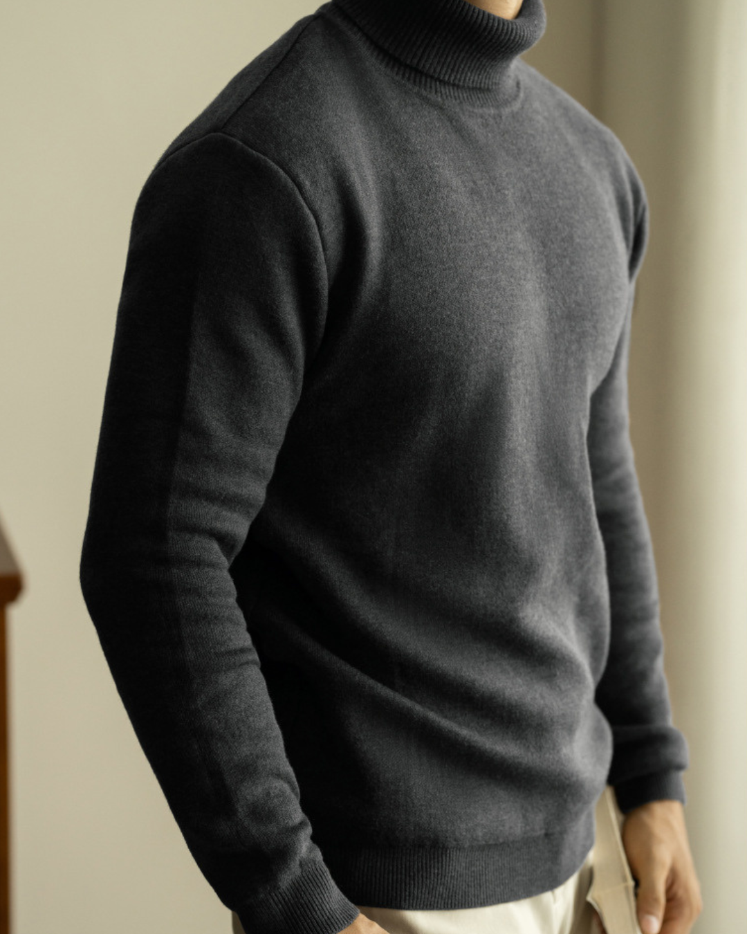 Vyriškas šiltas golfas su vilna